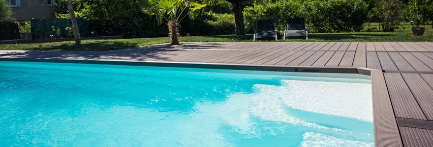 Avantages de la piscine en coque hors sol